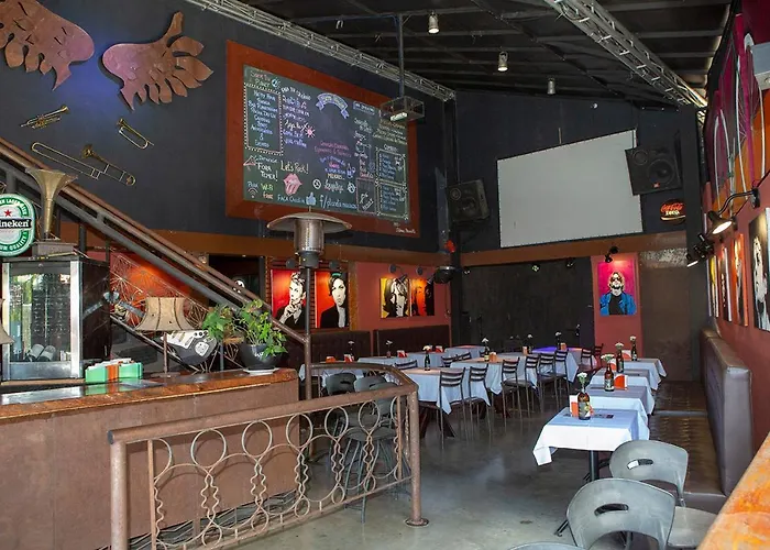 Planeta Macacos Hotel